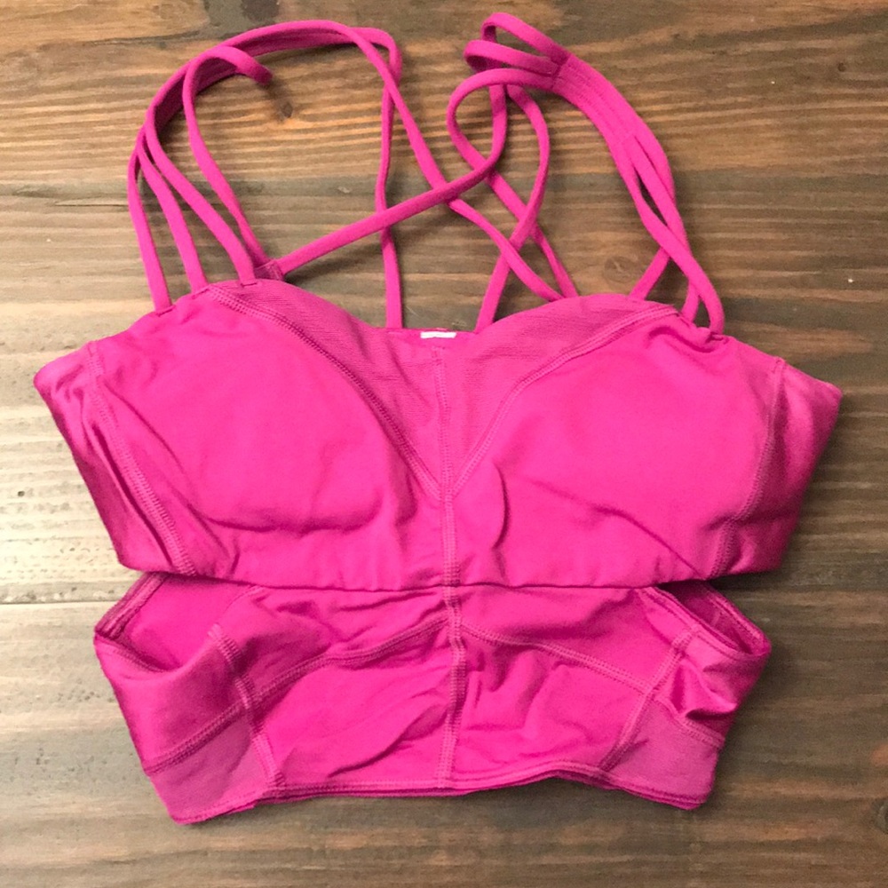 Size 6 magenta lululemon cut out sports bra